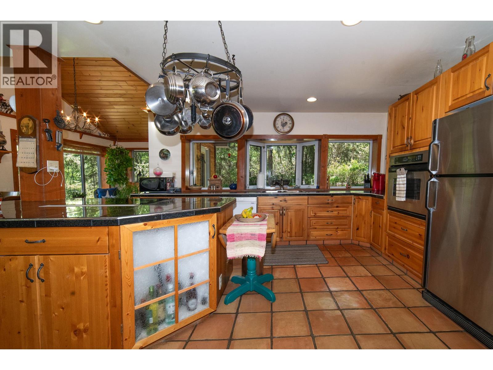 702 FORNER Road - 23