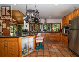 702 Forner Road, Lister, BC V0B1G2 Photo 23