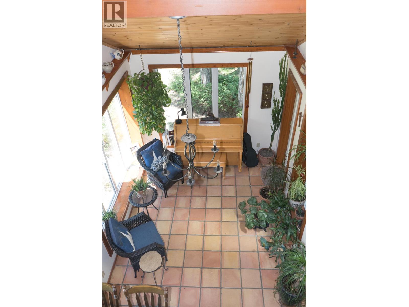 702 FORNER Road - 49