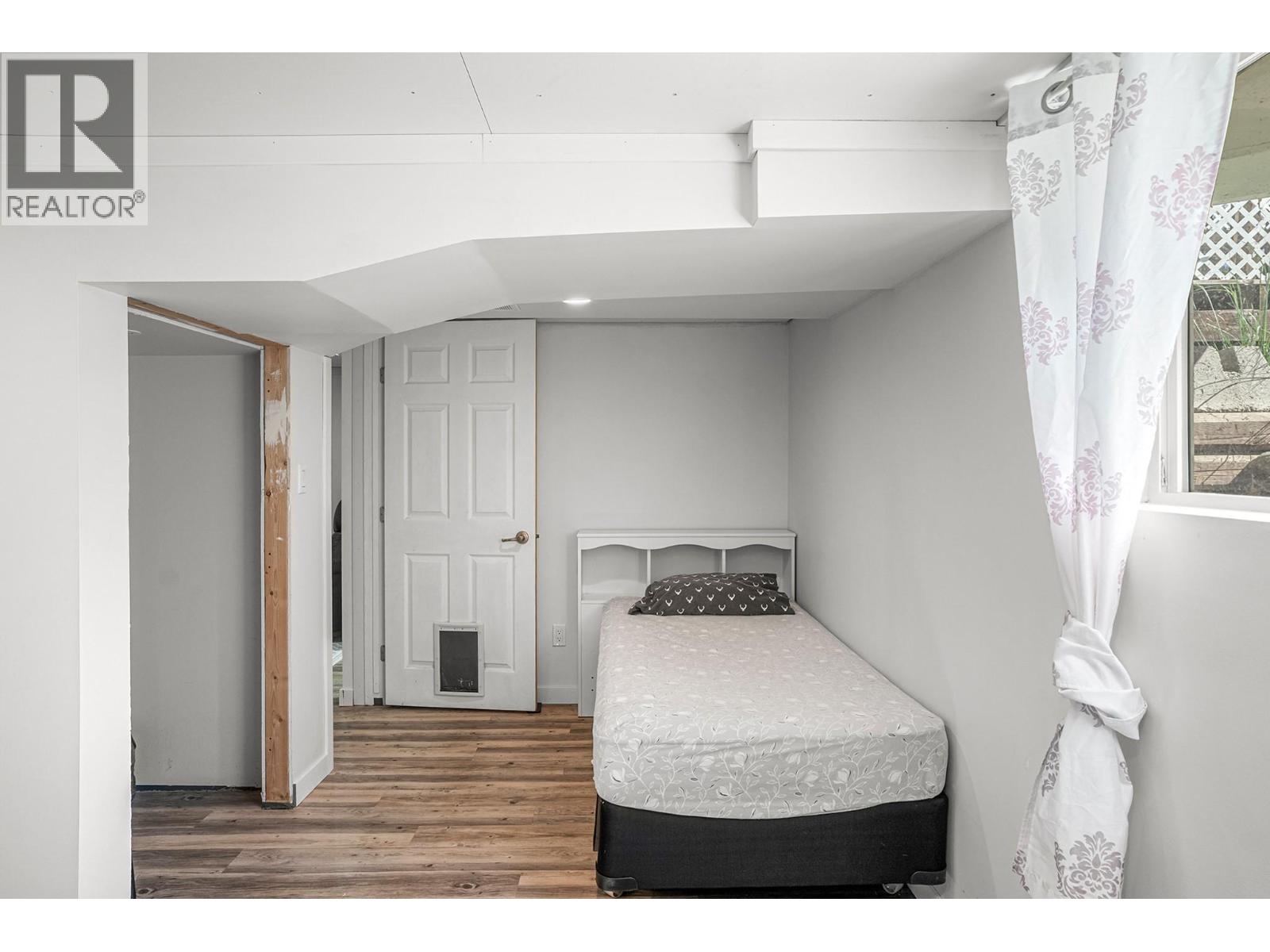 432 9th Avenue S - 22
