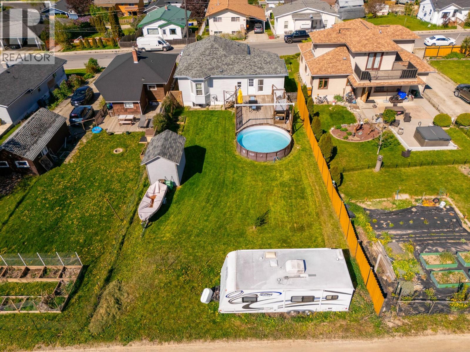 432 9th Avenue S - 32