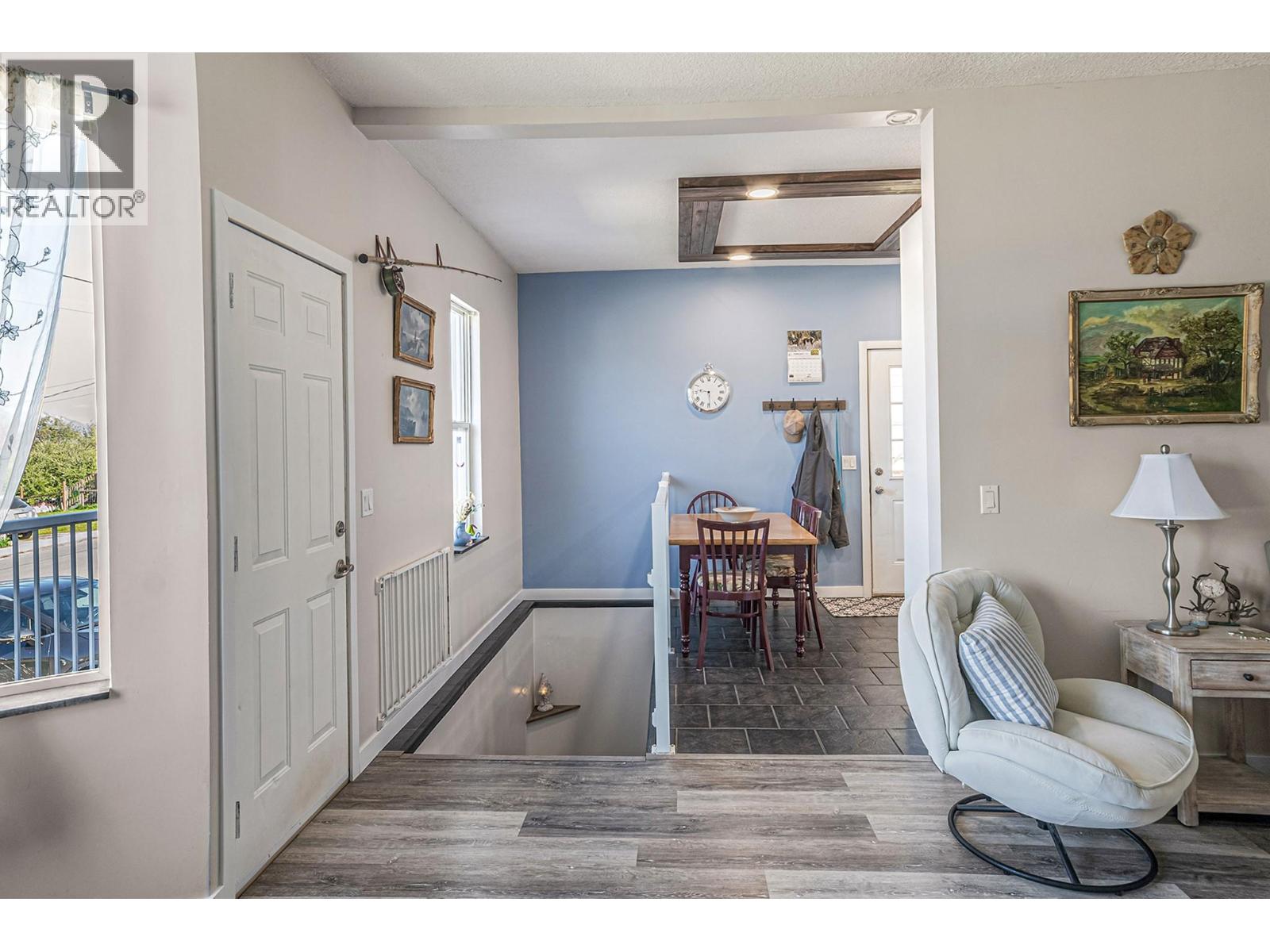 432 9th Avenue S - 16