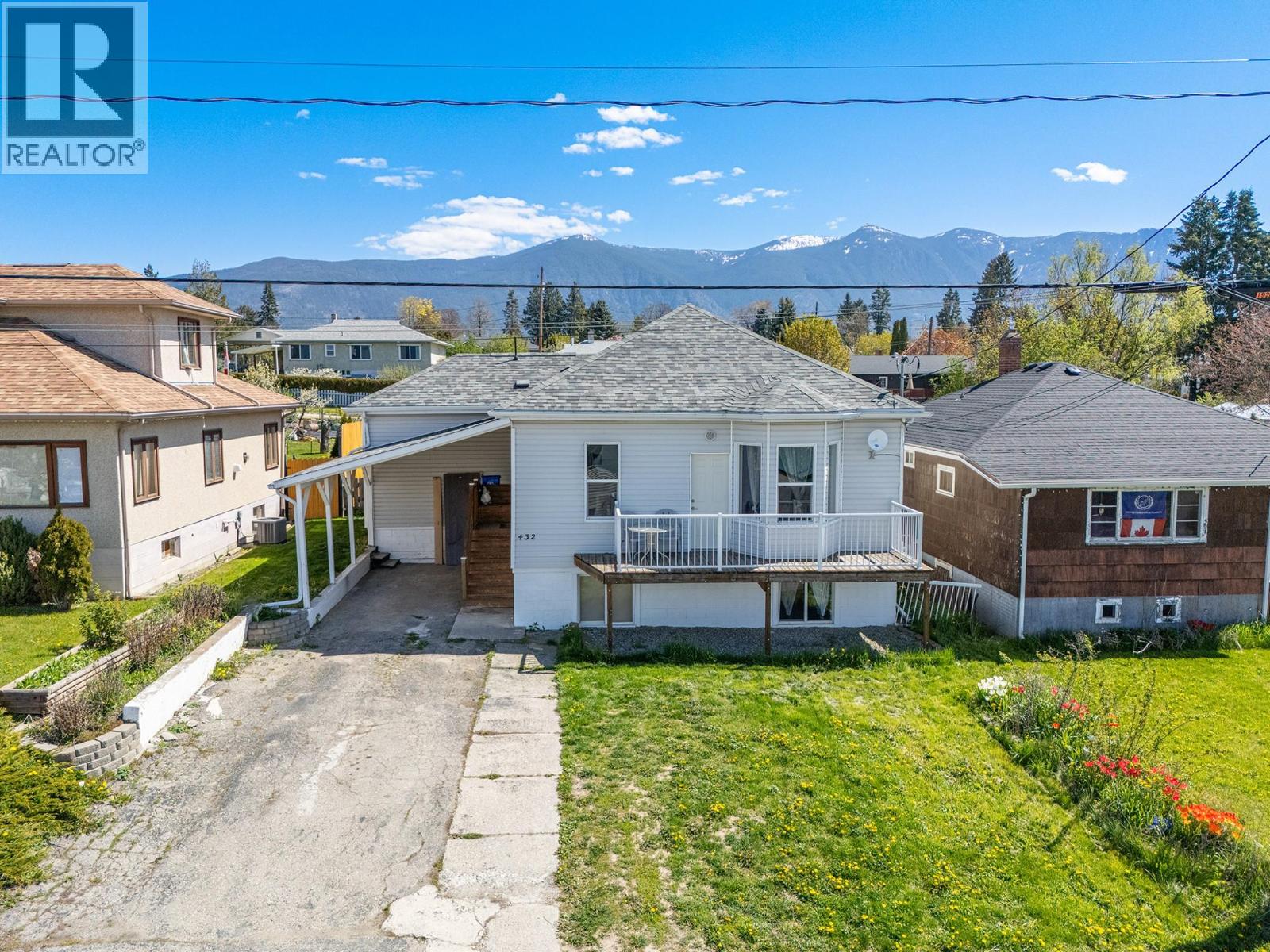 432 9th Avenue S - 2