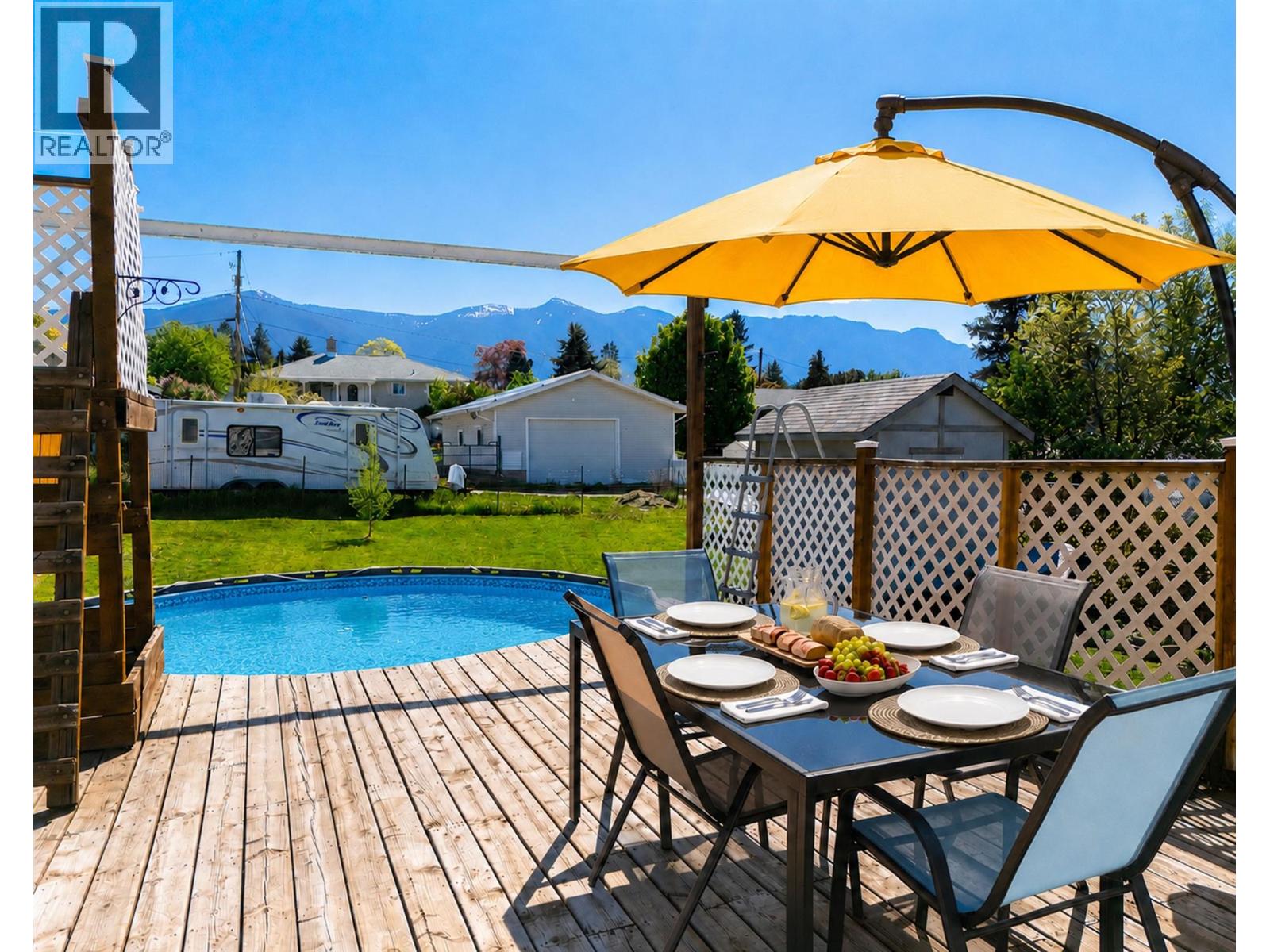 432 9th Avenue S - 26