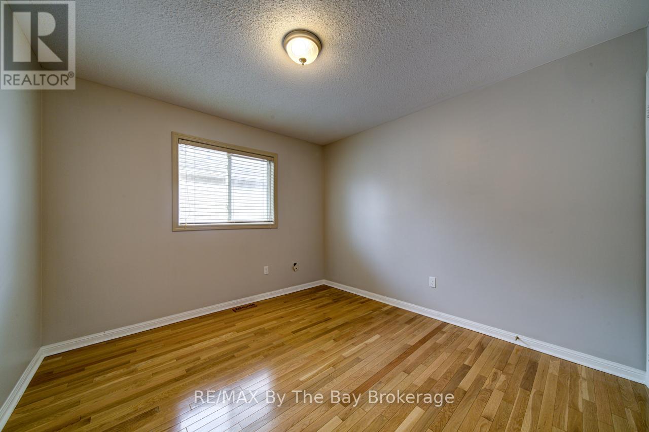 39 ROSE VALLEY WAY - 19