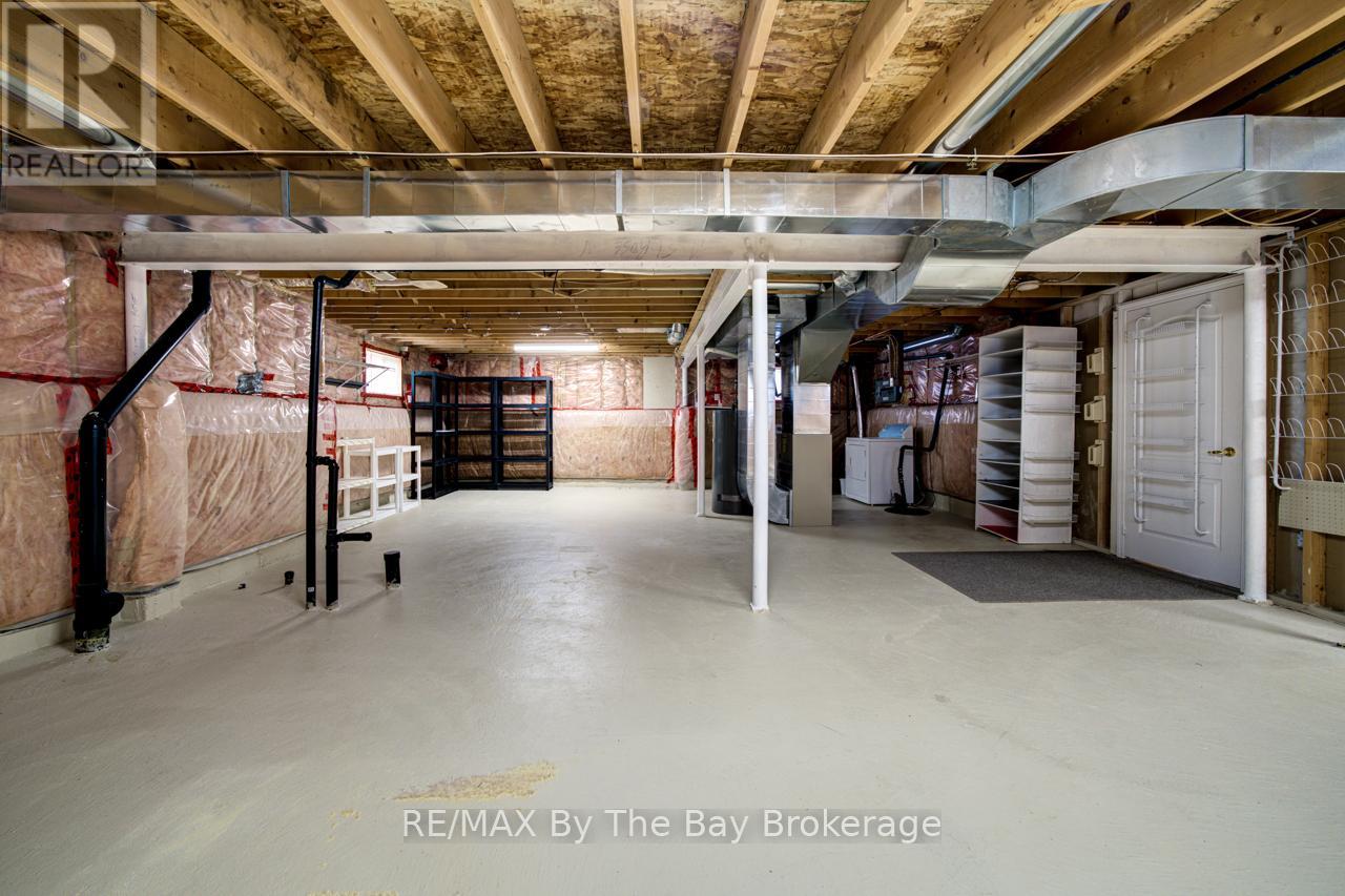 39 ROSE VALLEY WAY - 34