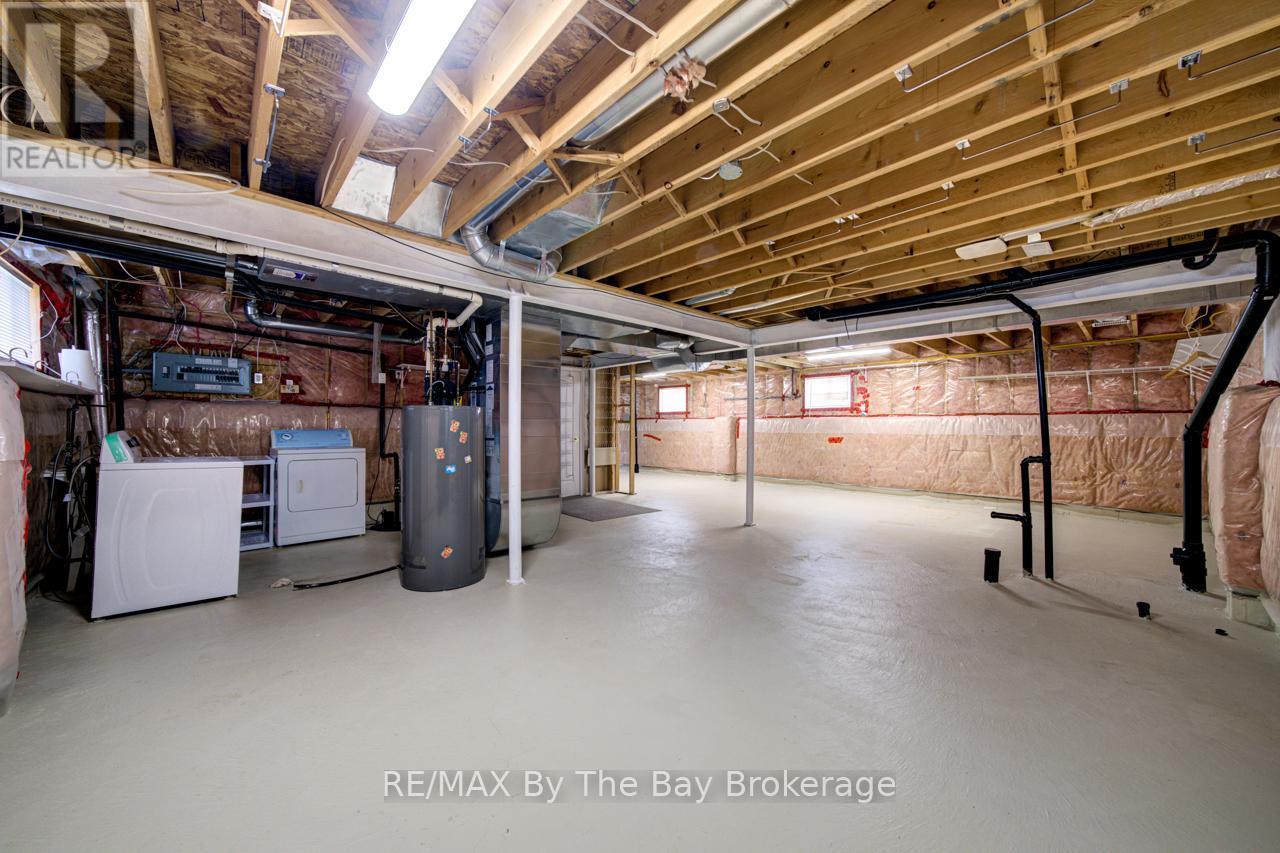 39 ROSE VALLEY WAY - 37