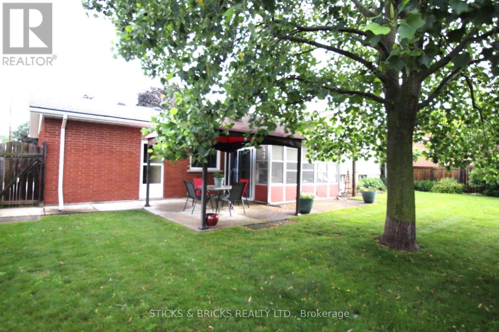 6762 CHERRYGROVE ROAD - 33