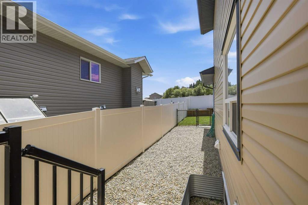 44 Cole Way — photo 30