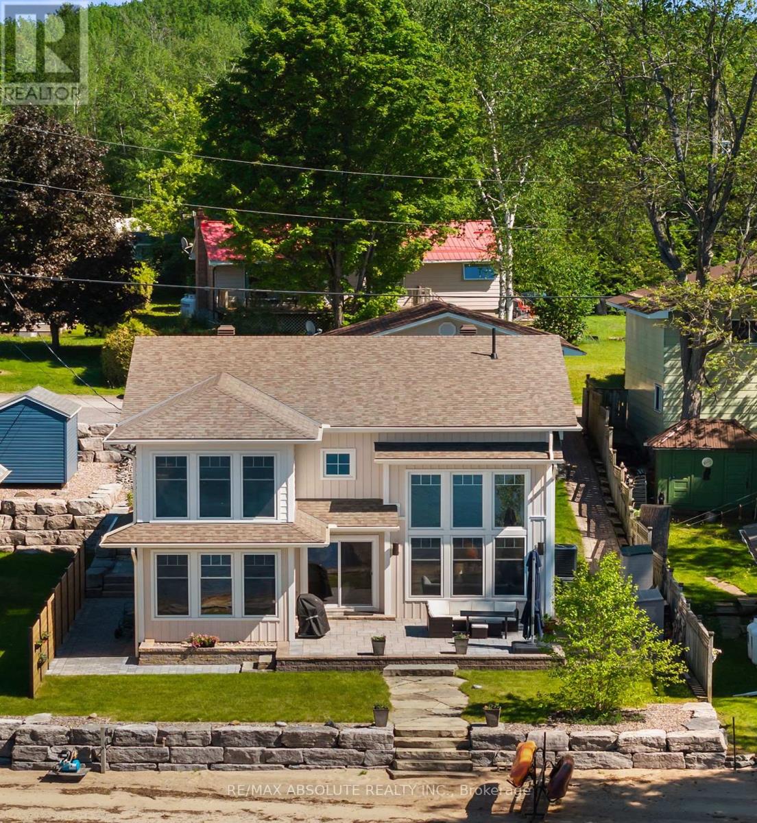 664 CARUSO CIRCLE - 38