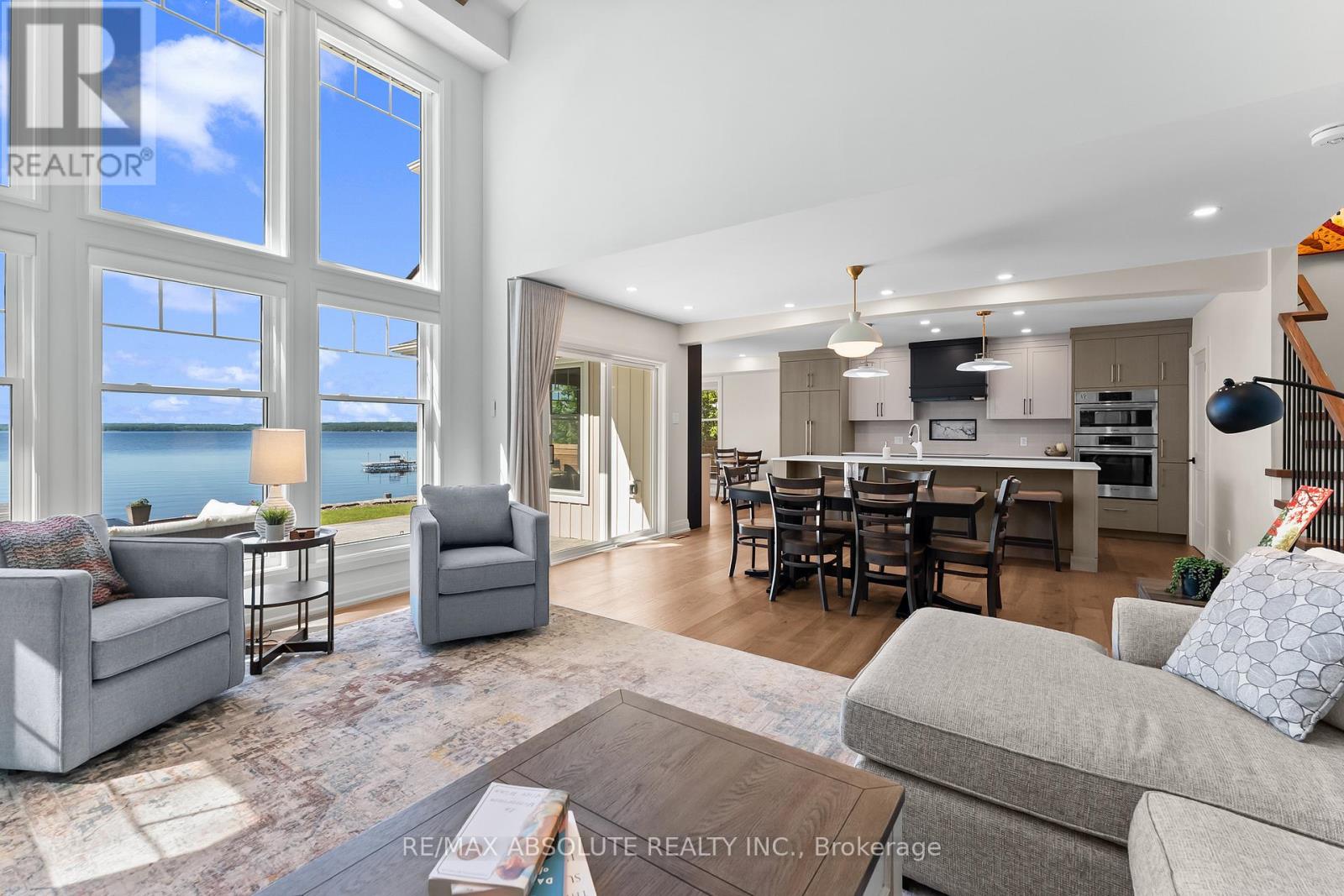 664 CARUSO CIRCLE - 8