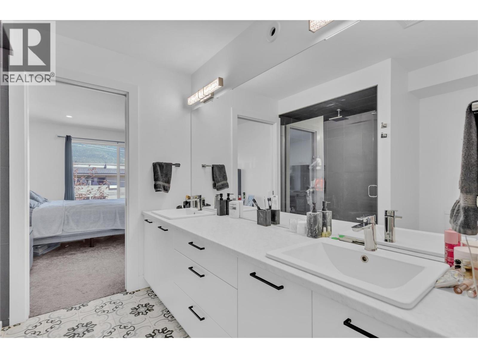 4214 33 Street - 13