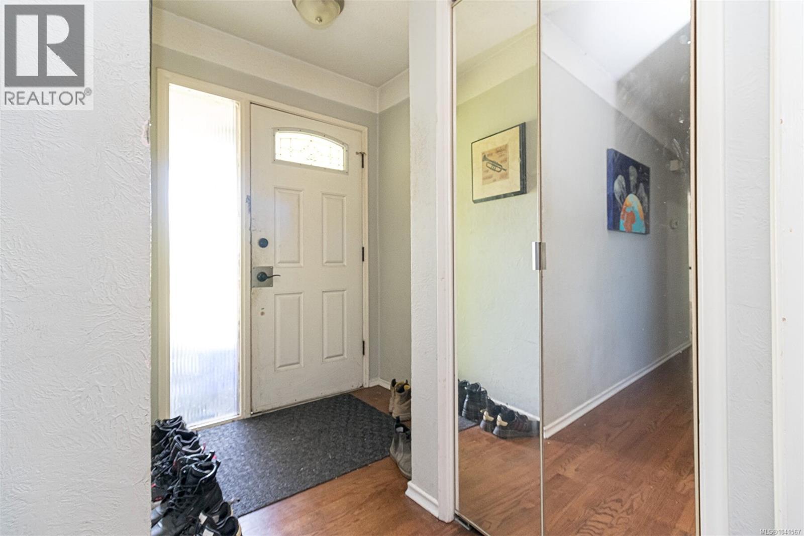 575 Burnside Rd E - 2