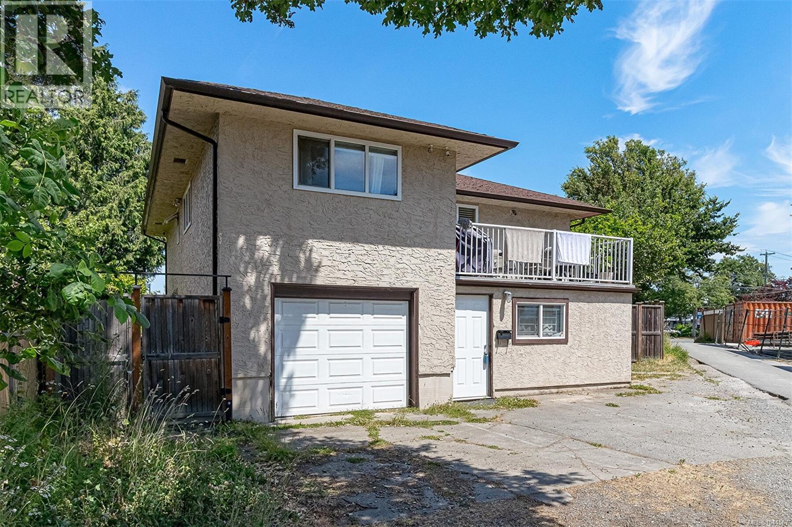 575 Burnside Rd E - 25