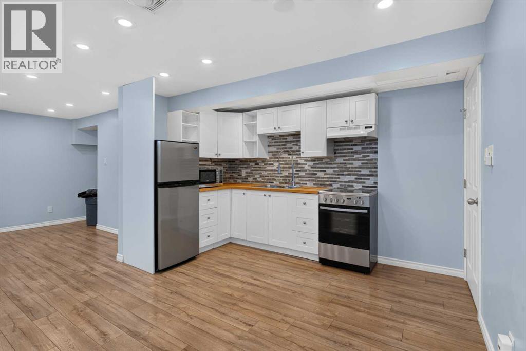 7631 22 Street SE — photo 29