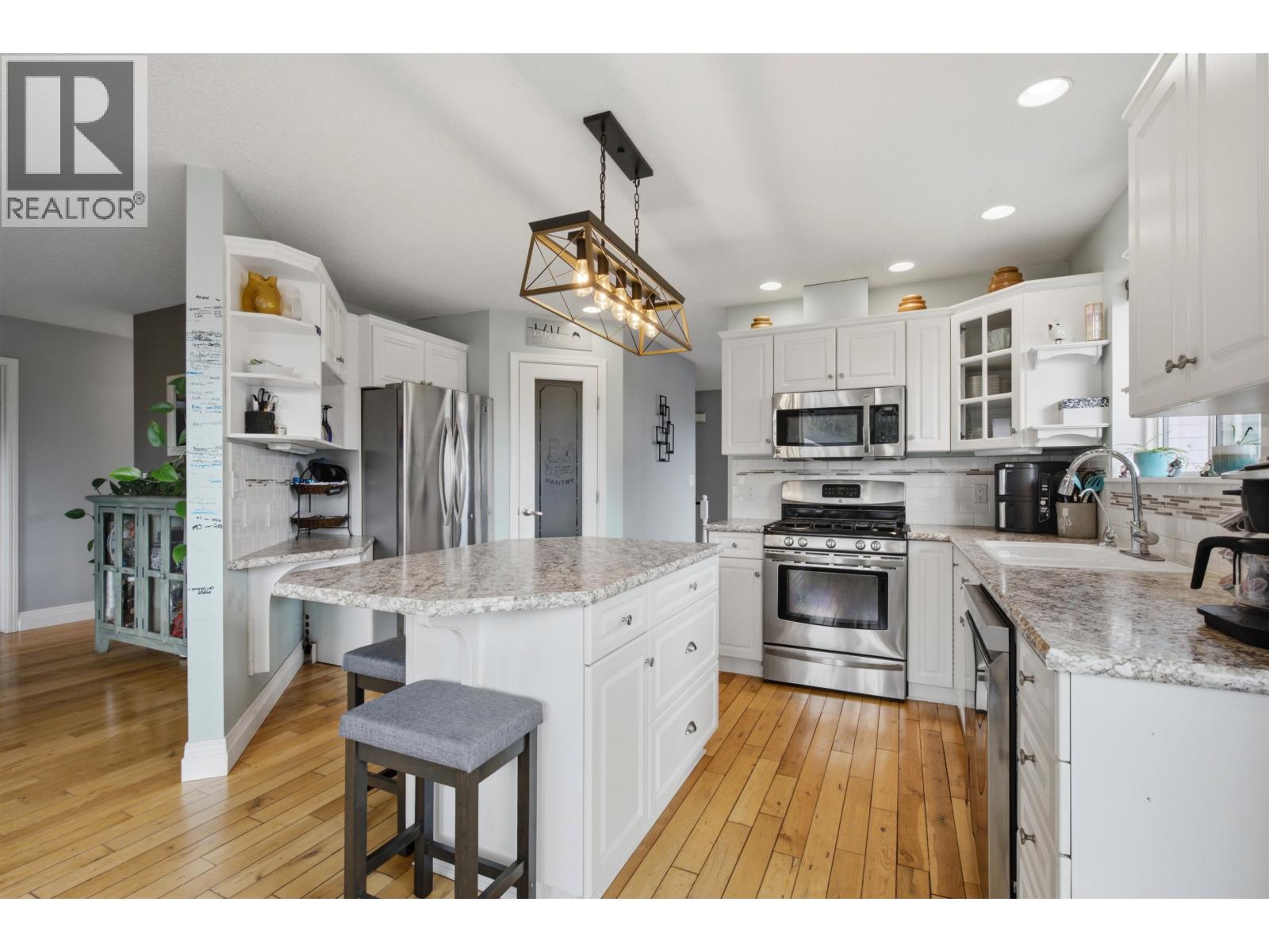 2995 GOLD DIGGER DRIVE - 12