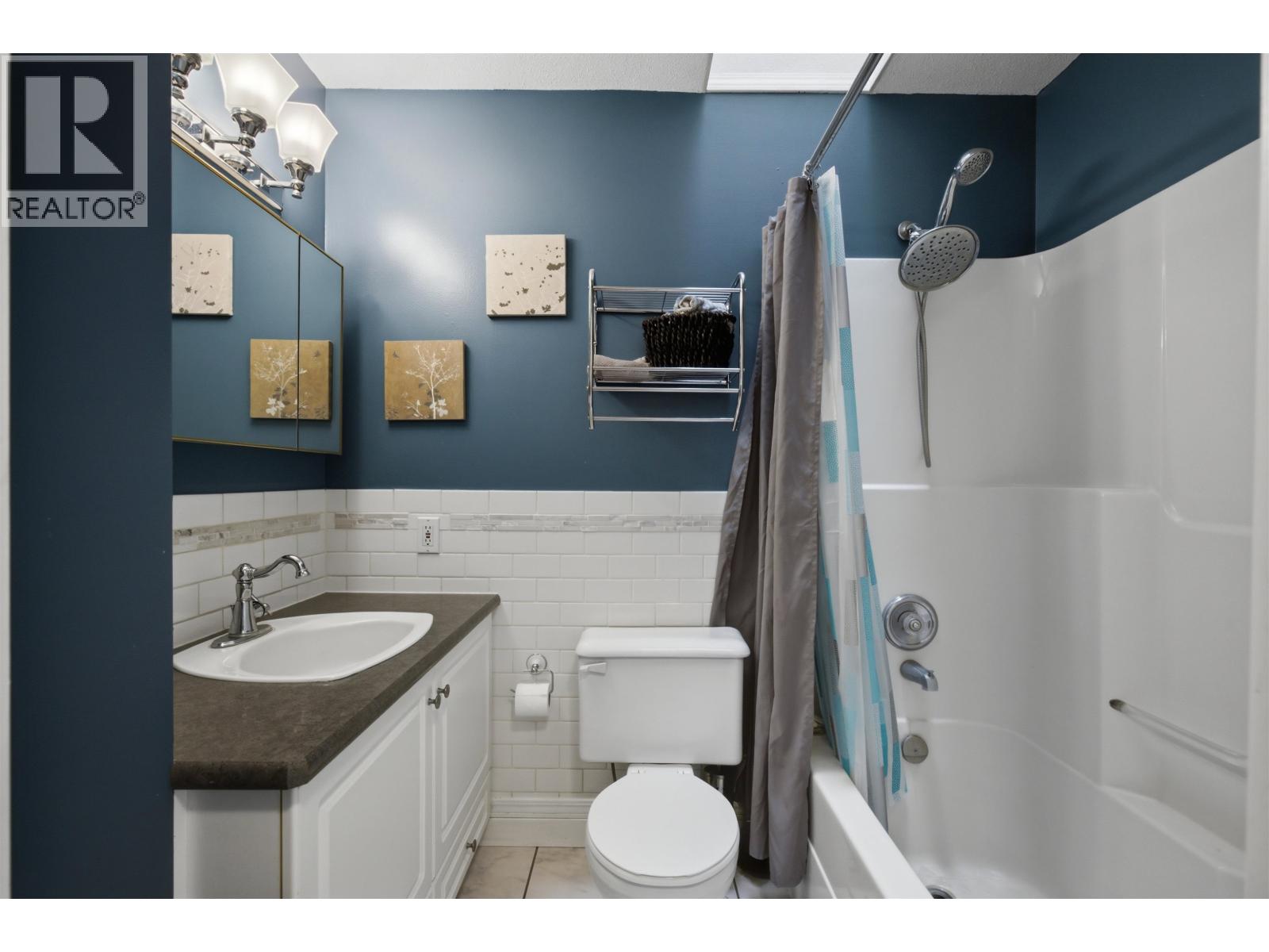 2995 GOLD DIGGER DRIVE - 24