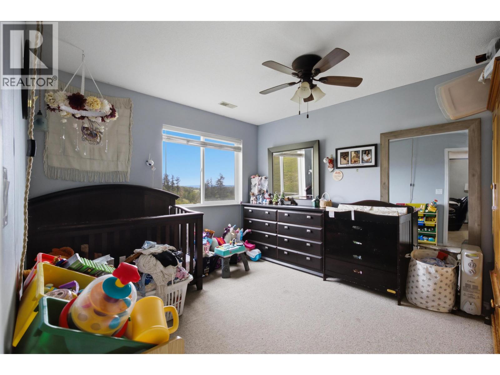 2995 GOLD DIGGER DRIVE - 31