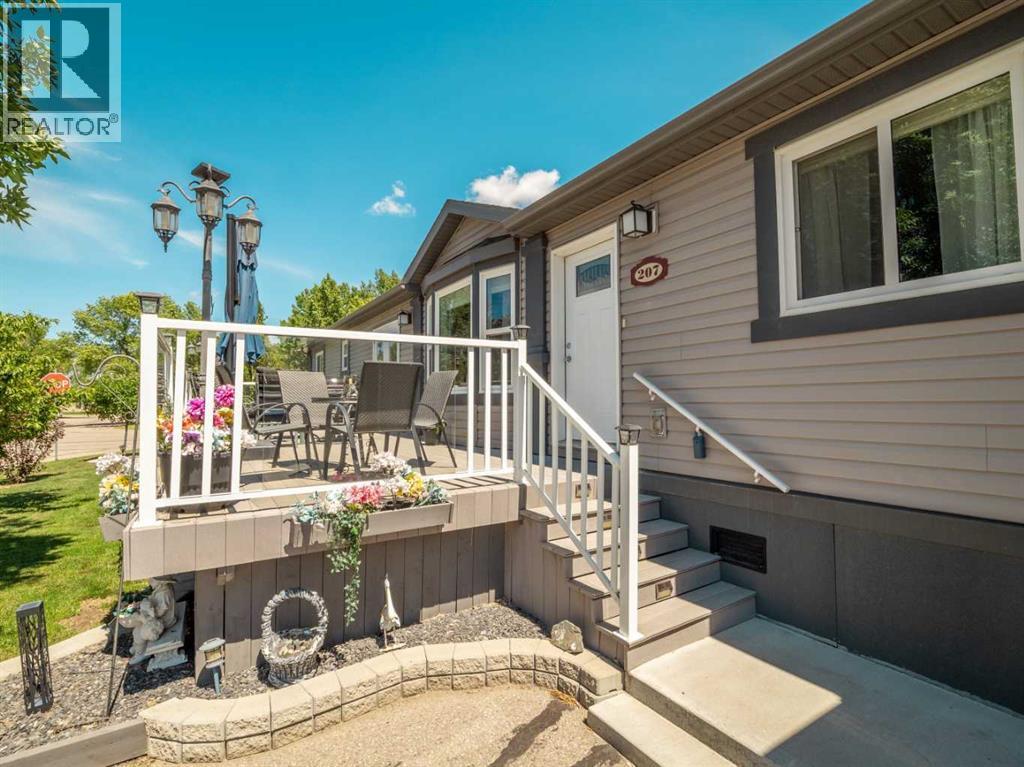 207 Porter Street — photo 39