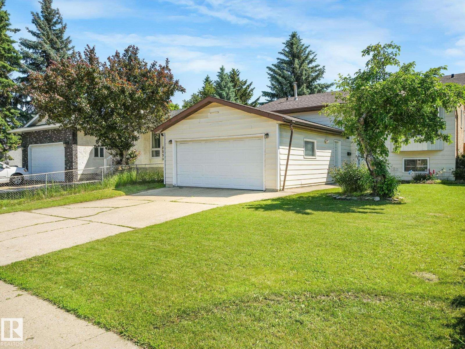 2035 49A ST NW - photo 2