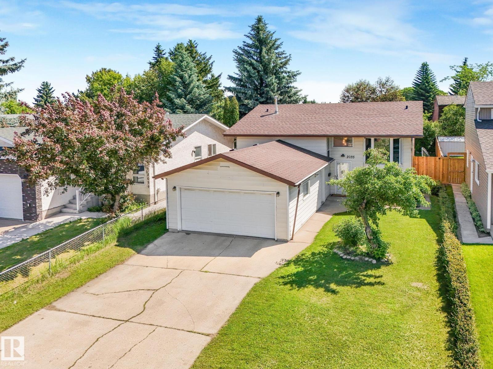 2035 49A ST NW - 15
