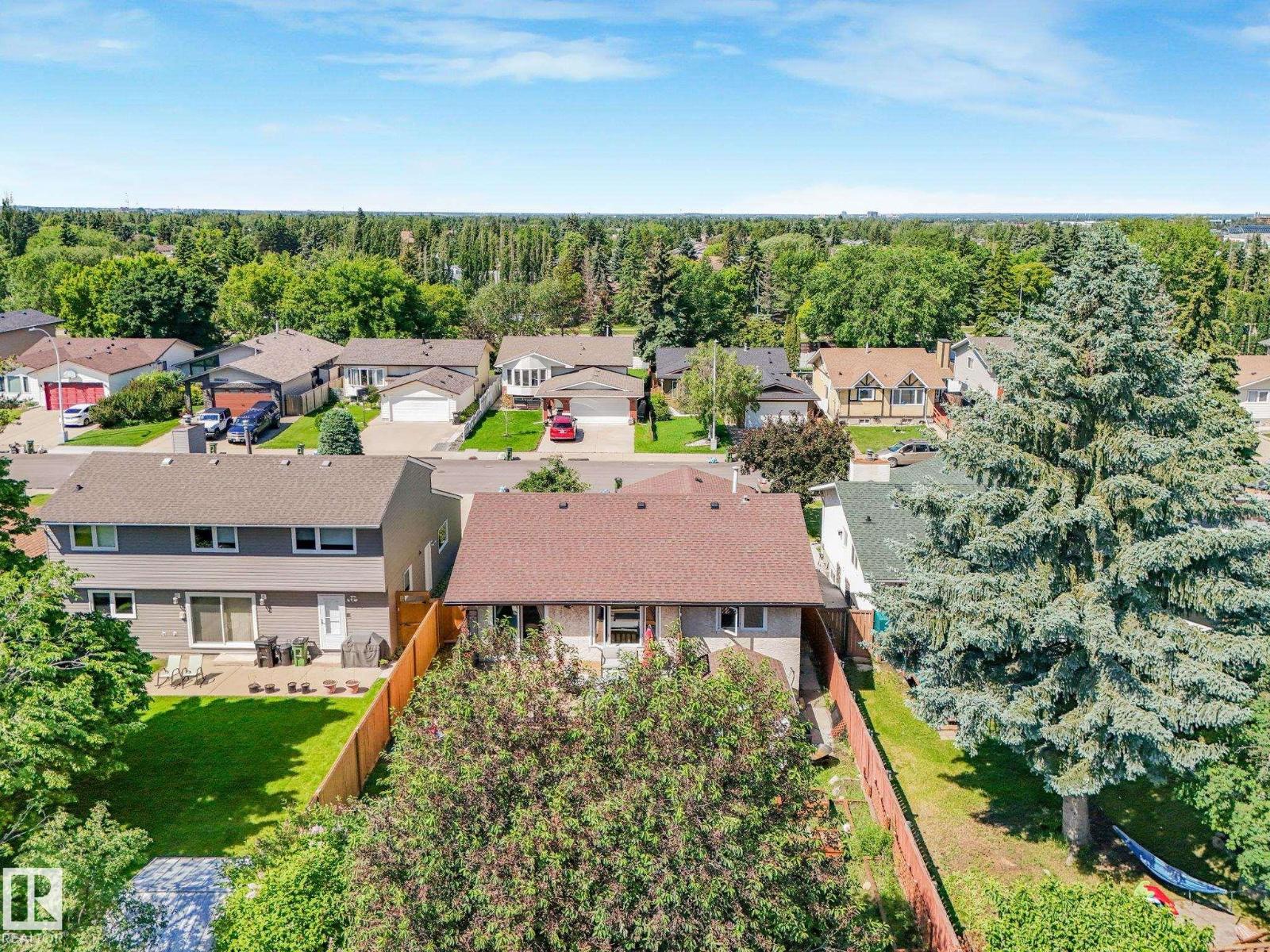 2035 49A ST NW - 16