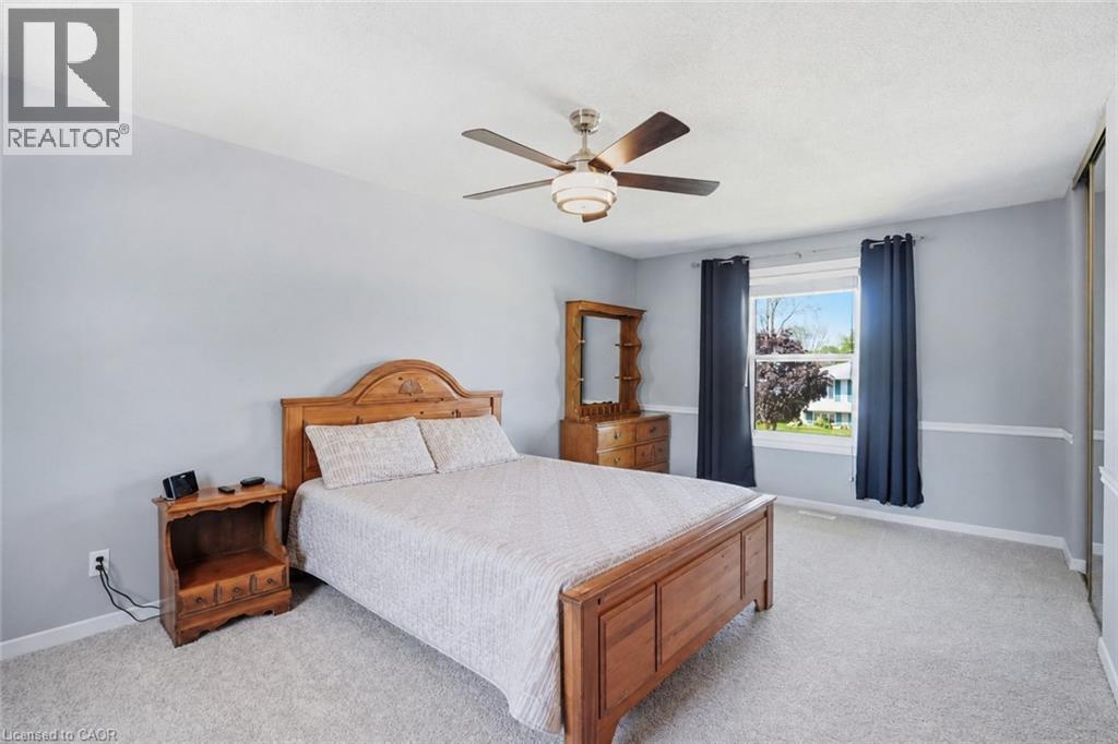 371 BRANTWOOD PARK Road - 18