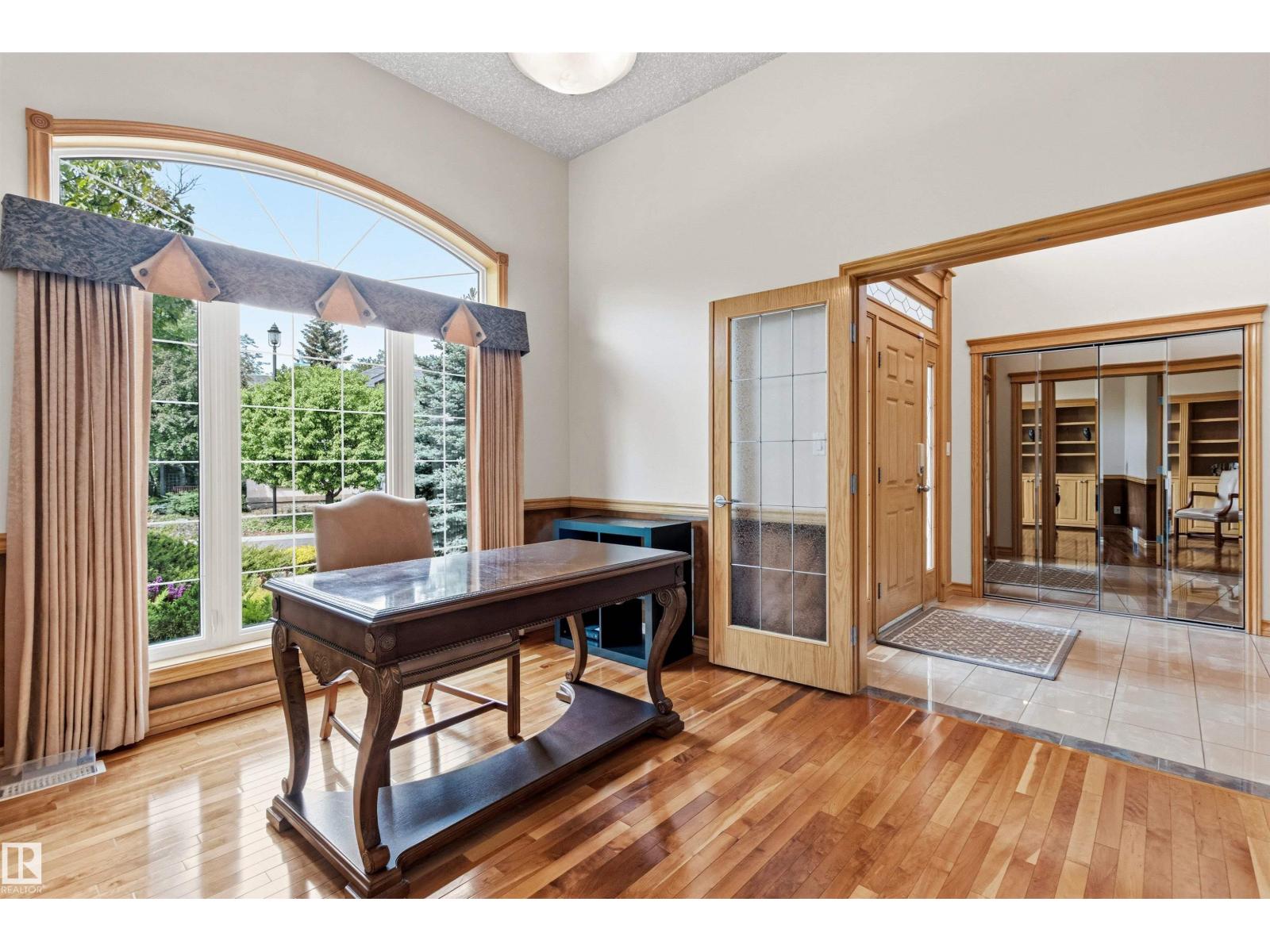 244 WOLF WILLOW RD NW - 5