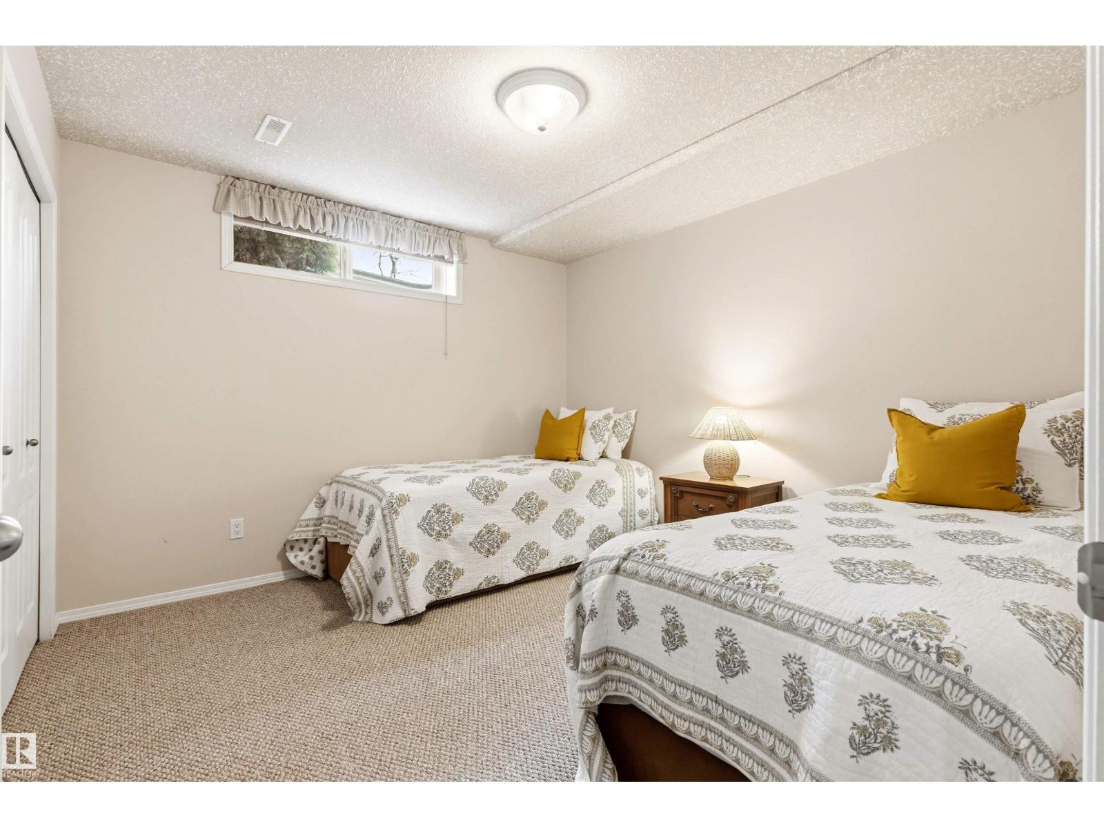 244 WOLF WILLOW RD NW - 40
