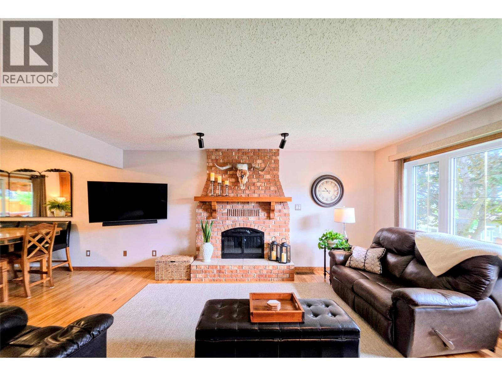 201 Birch Drive, Cranbrook