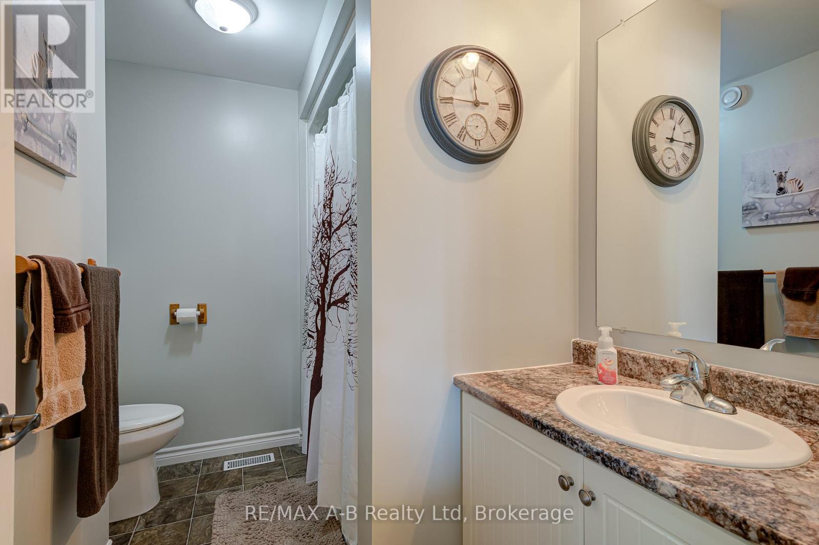 12 KELLESTINE DRIVE - 21