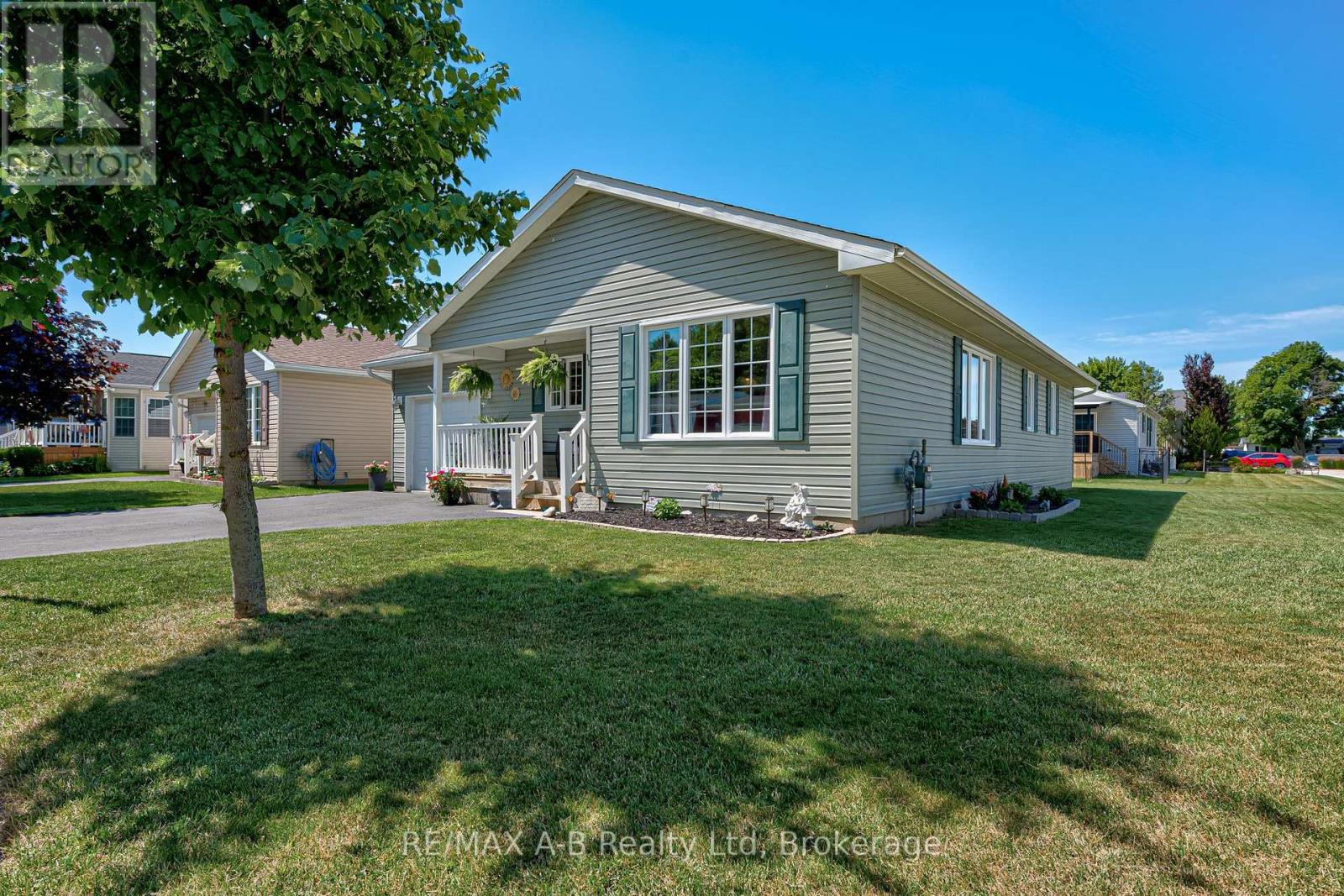 12 KELLESTINE DRIVE - 3