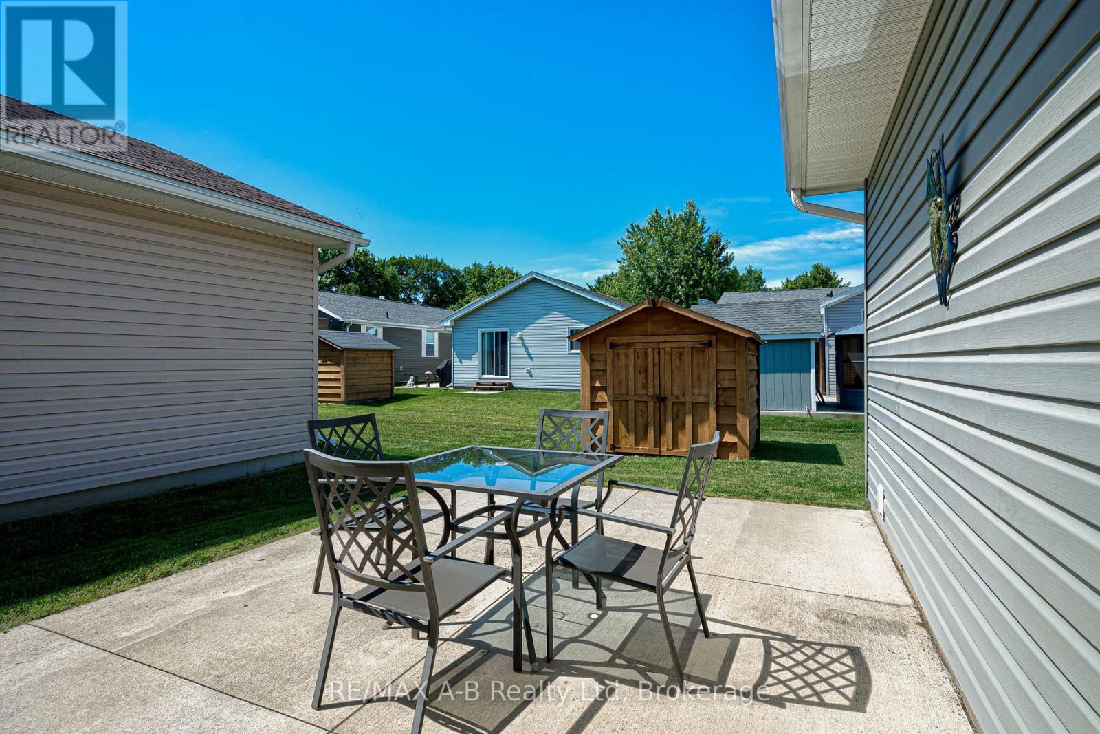 12 KELLESTINE DRIVE - 35