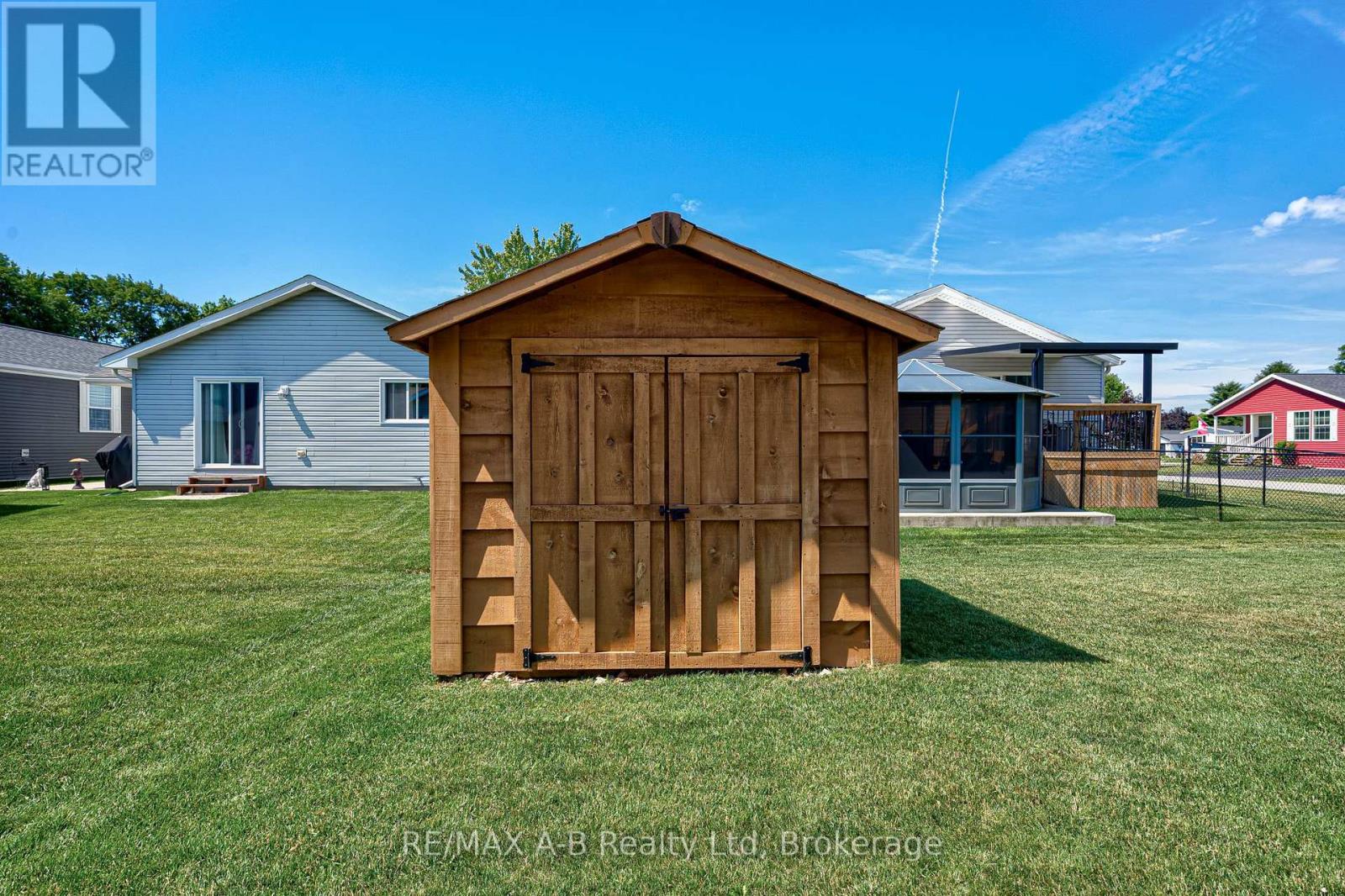 12 KELLESTINE DRIVE - 36