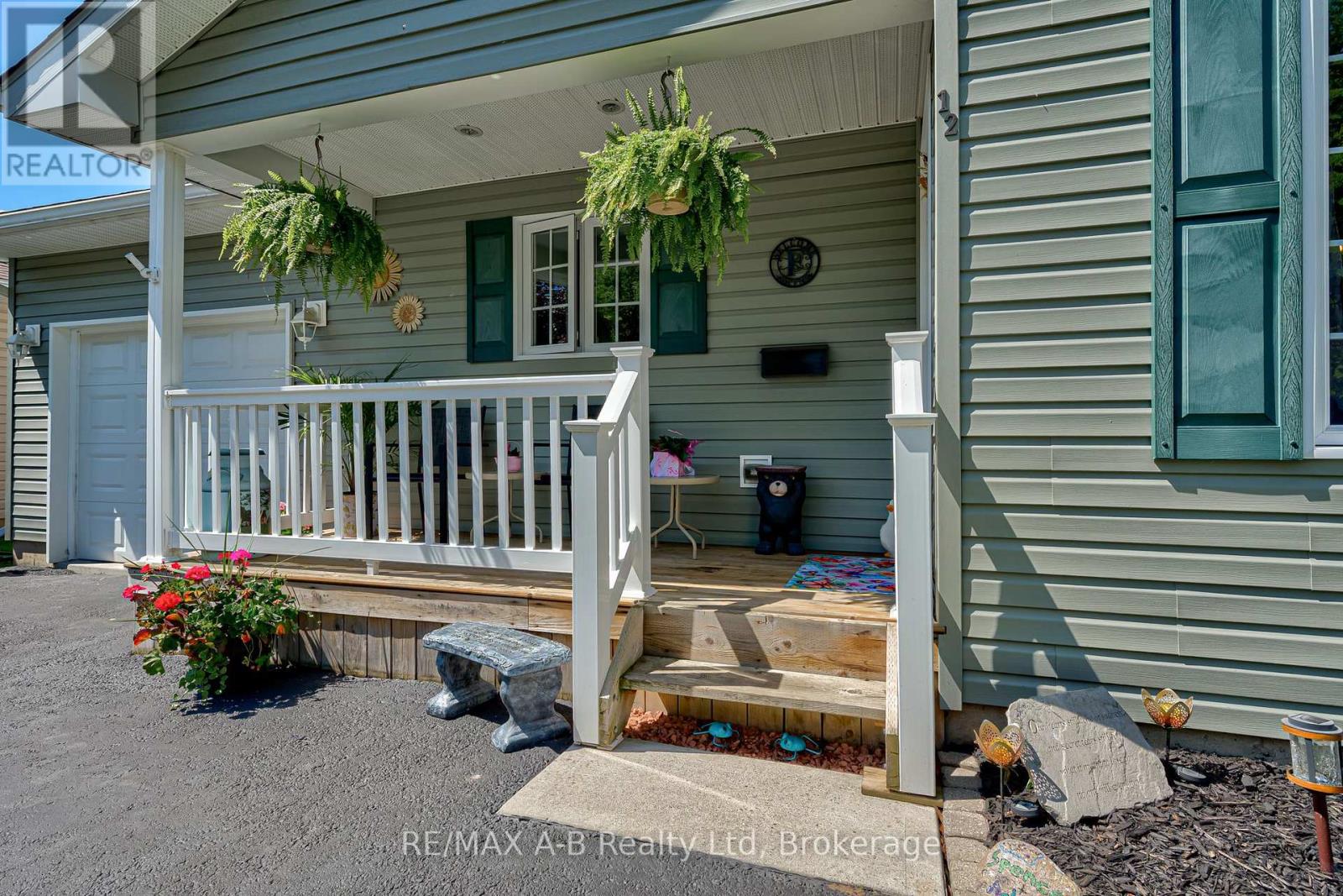 12 KELLESTINE DRIVE - 5