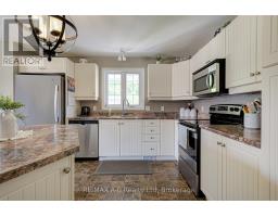 12 Kellestine Drive, Strathroy Caradoc, ON N7G0C5 Photo 17
