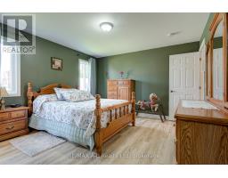 12 Kellestine Drive, Strathroy Caradoc, ON N7G0C5 Photo 22