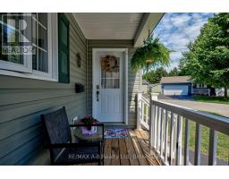 12 Kellestine Drive, Strathroy Caradoc, ON N7G0C5 Photo 7