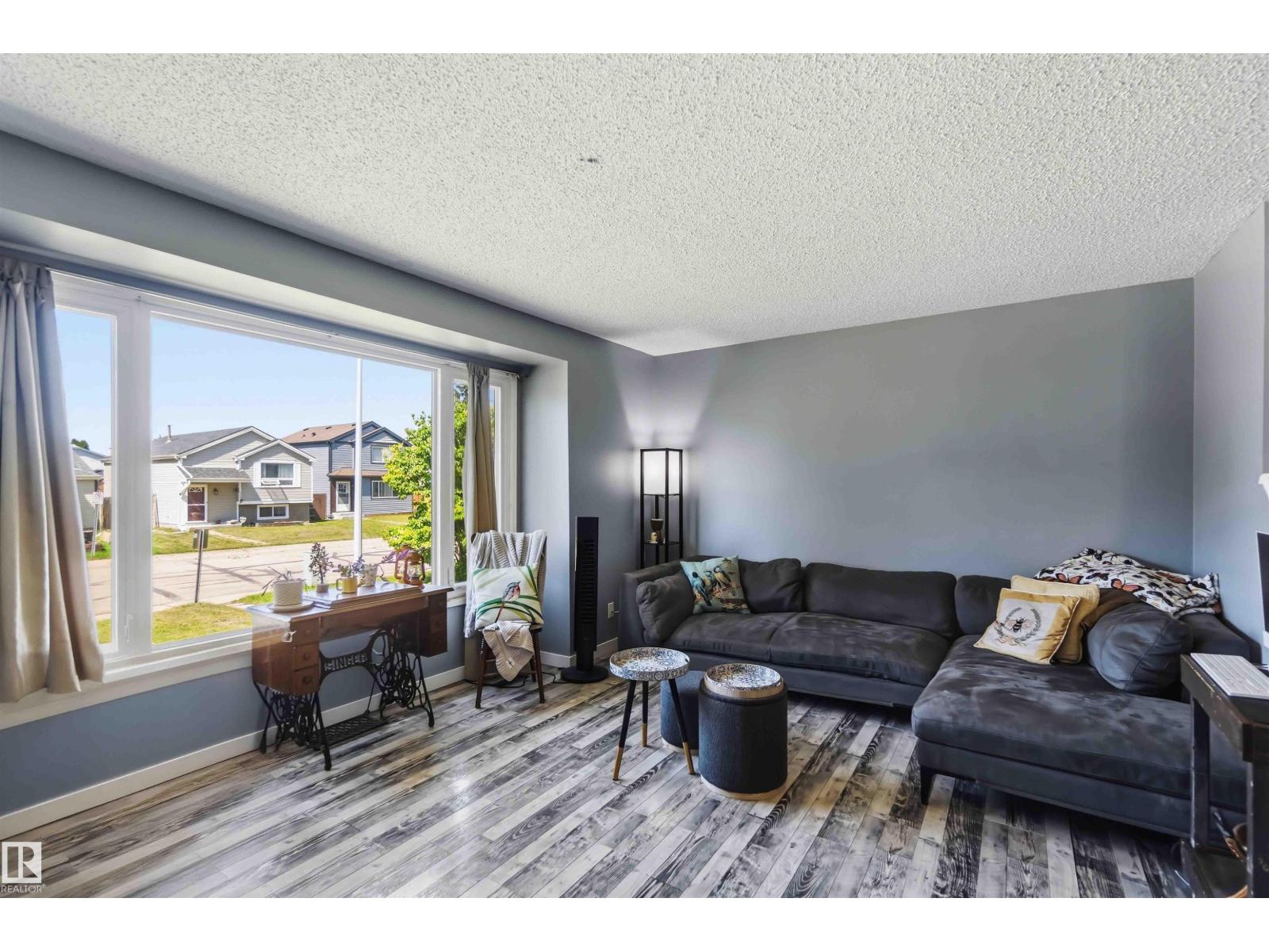 135 BIRCH DR - 20