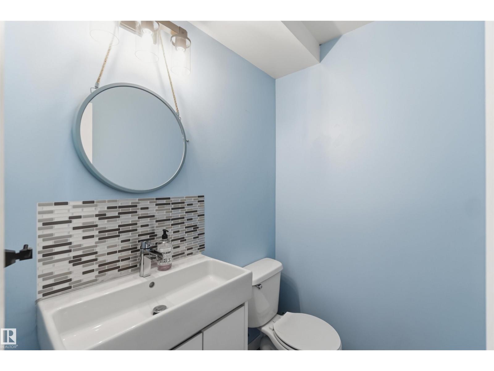 135 BIRCH DR - 30