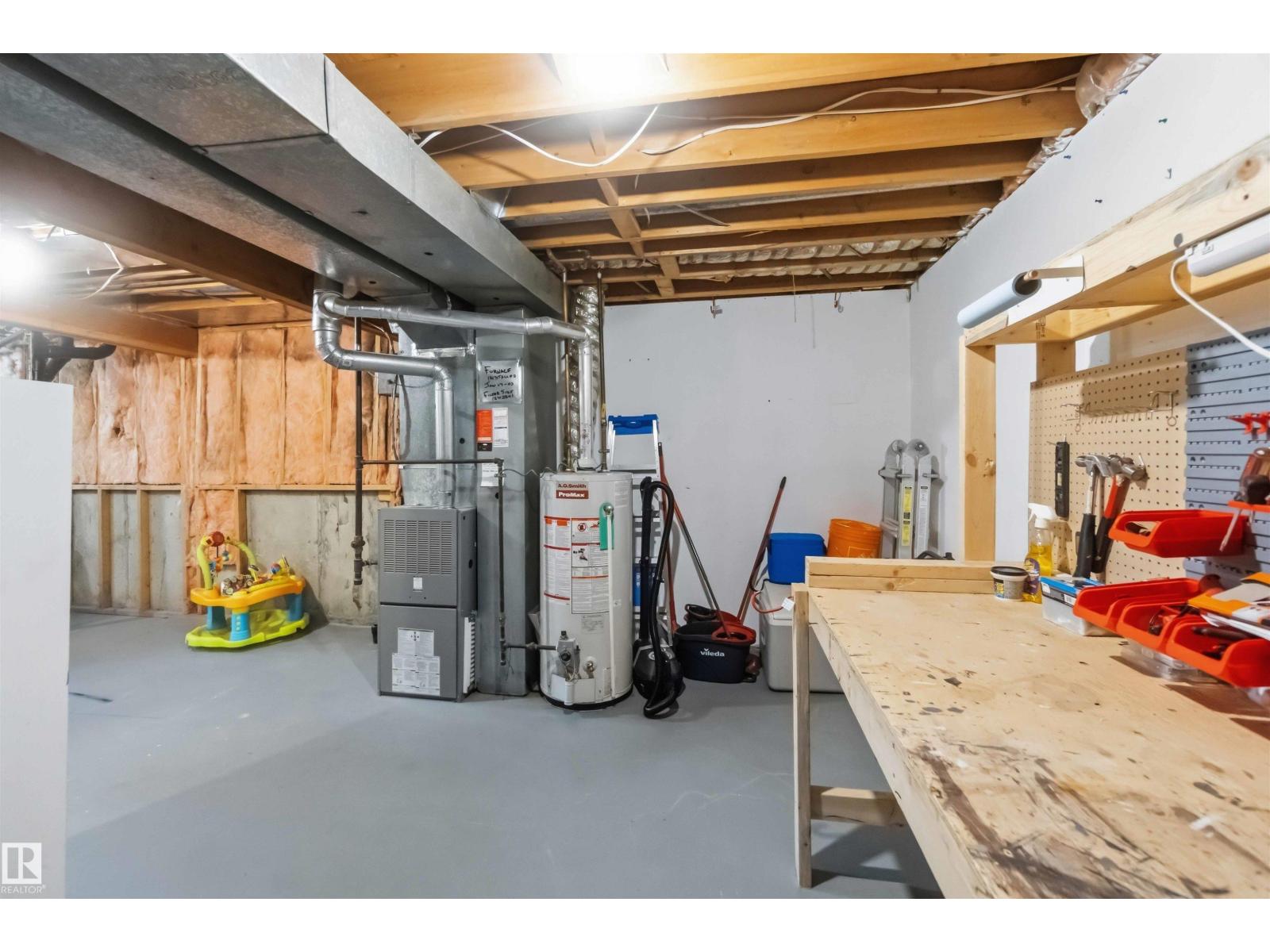 135 BIRCH DR - 48