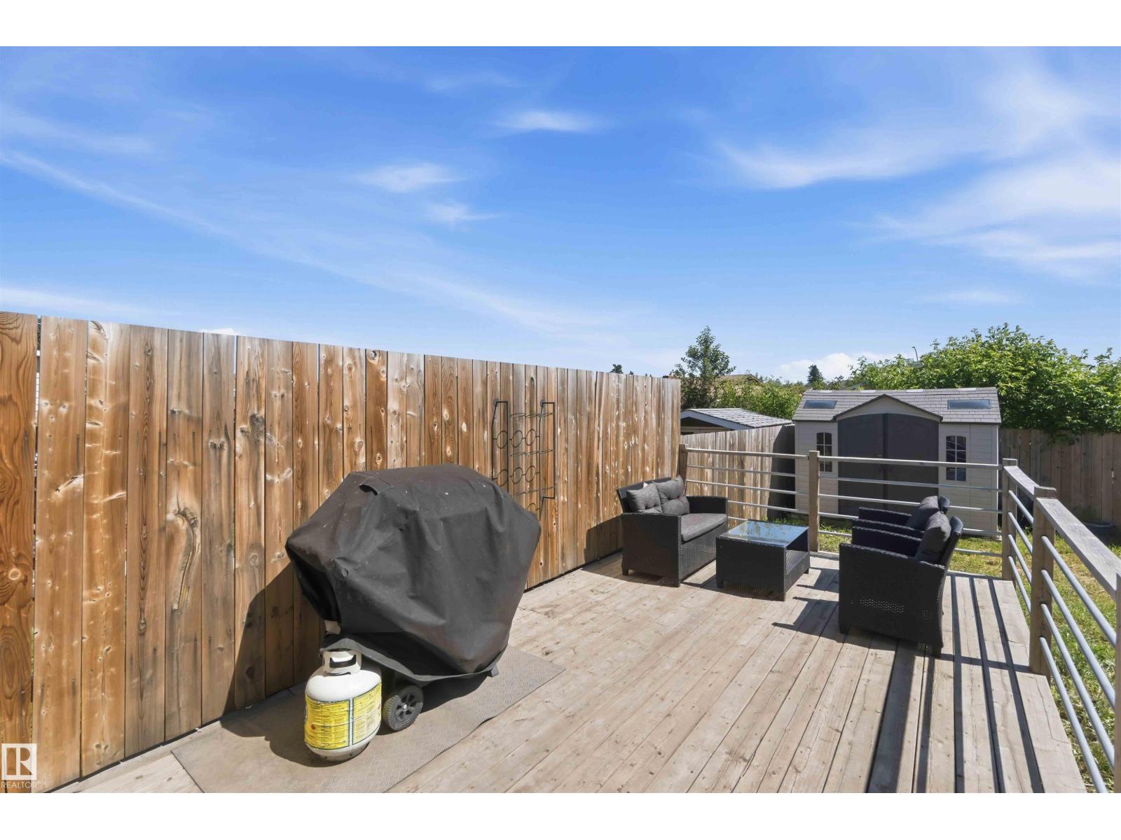 135 BIRCH DR - 9