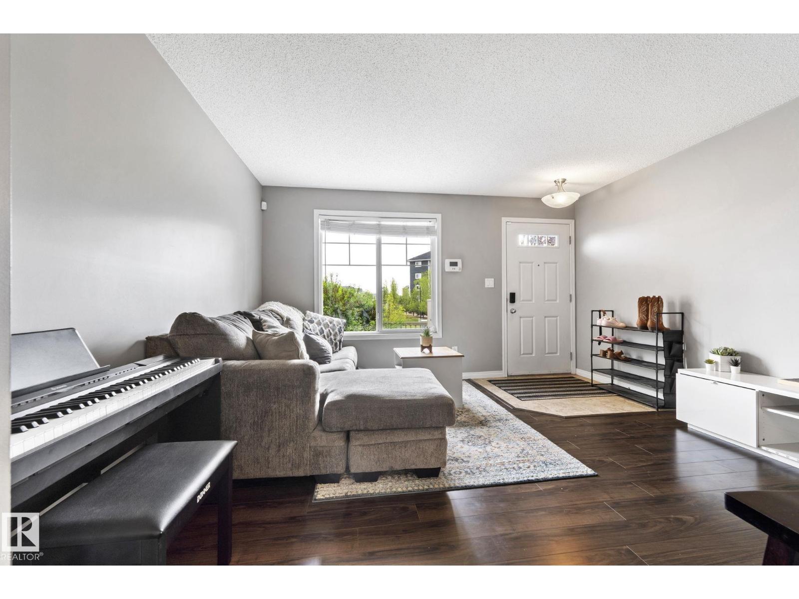 #8 1030 CHAPPELLE BV SW - 11