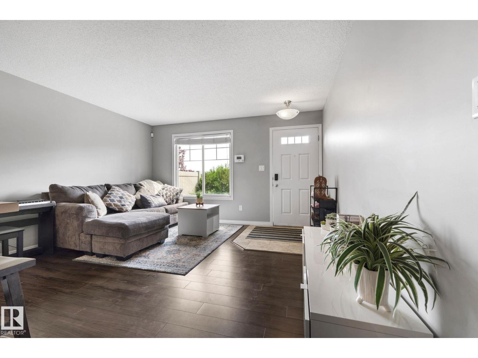 #8 1030 CHAPPELLE BV SW - 3
