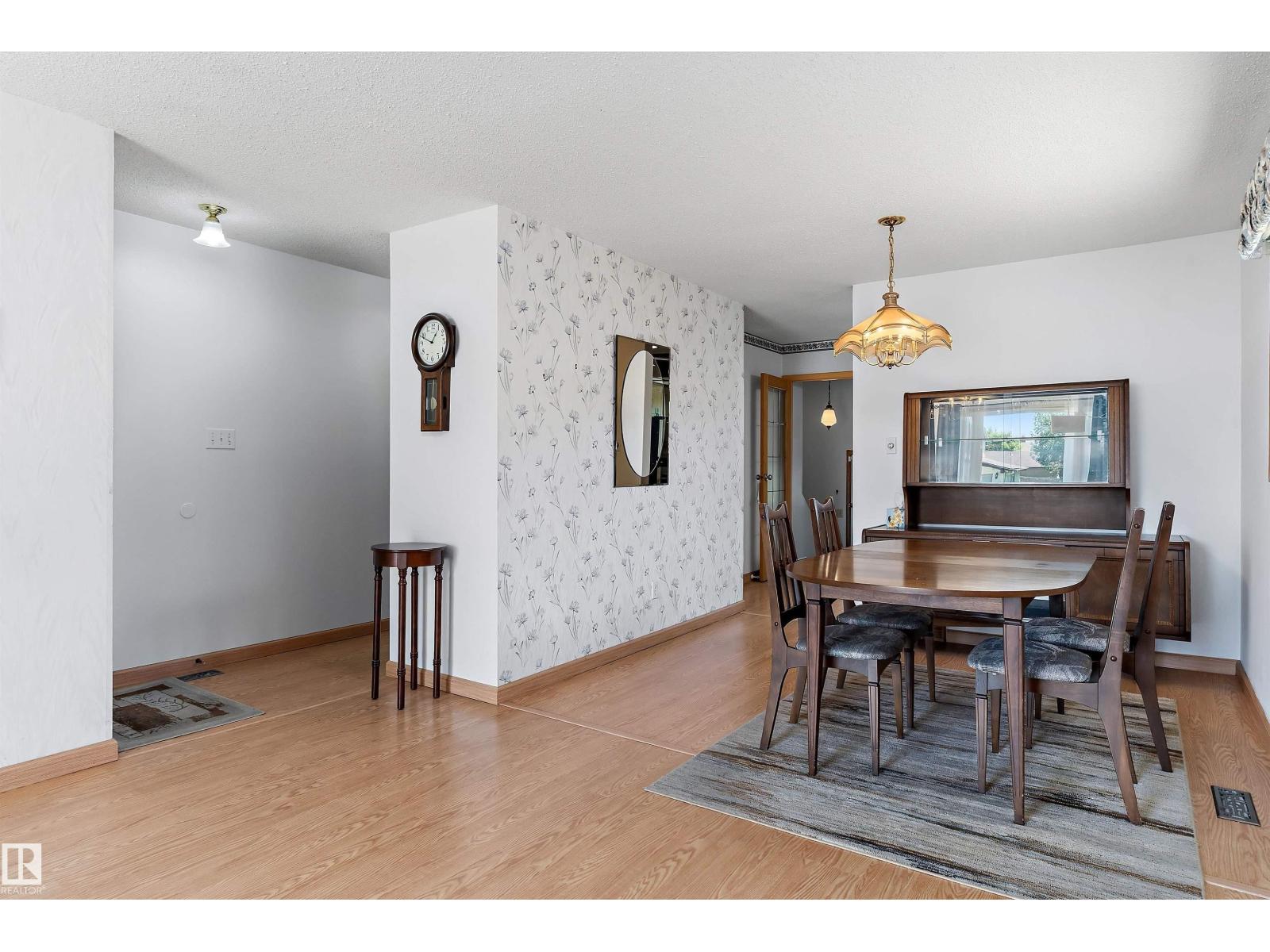 12256 144 AV NW - 12