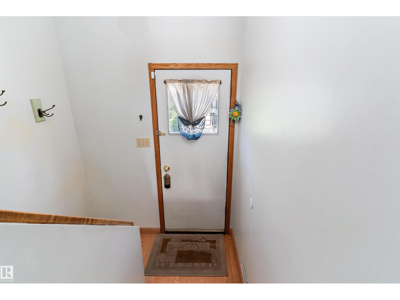12256 144 AV NW - 29
