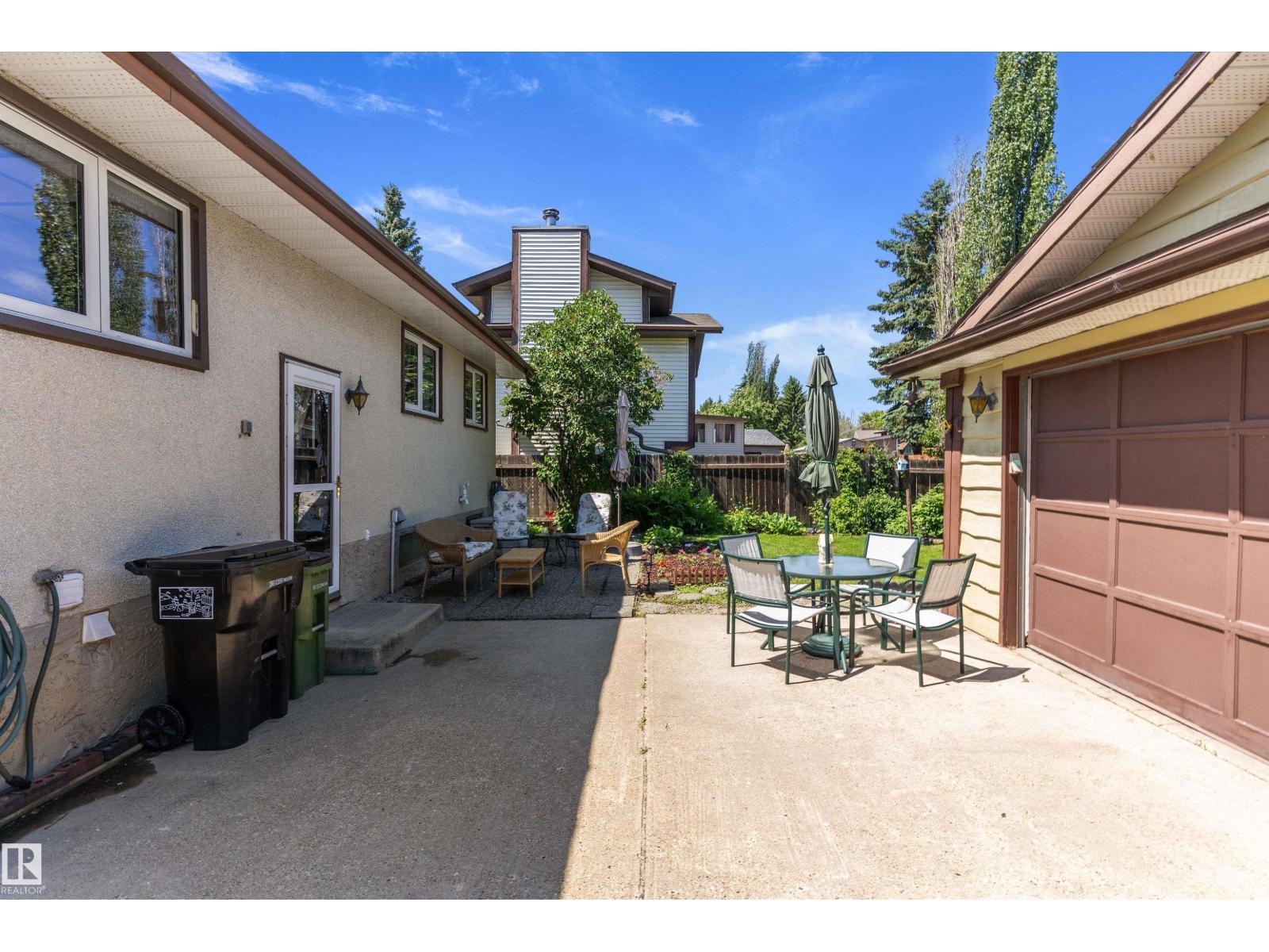 12256 144 AV NW - 40