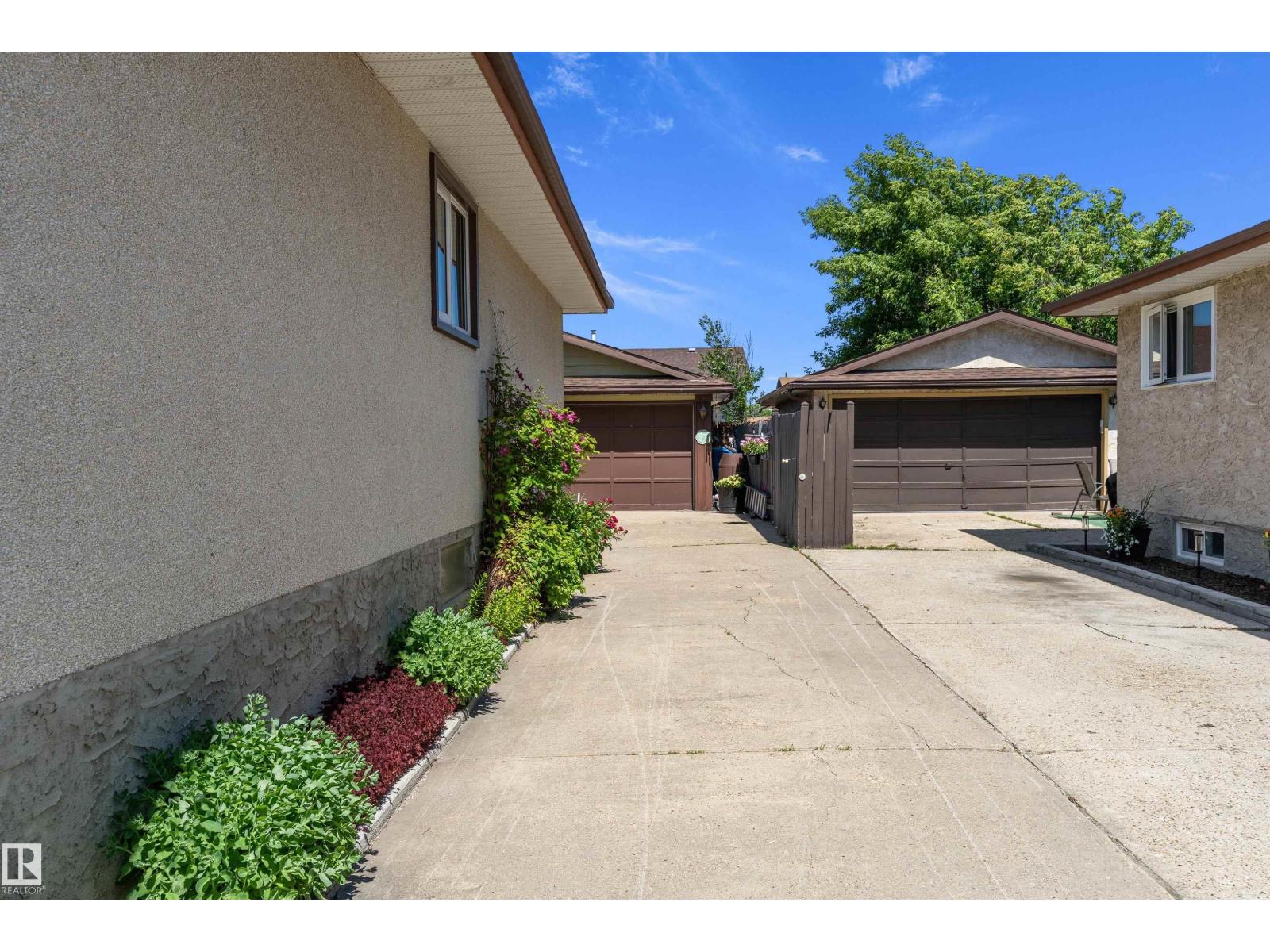 12256 144 AV NW - 41