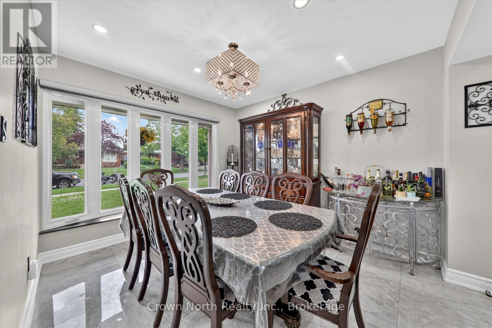 63 PORTICO DRIVE - 13