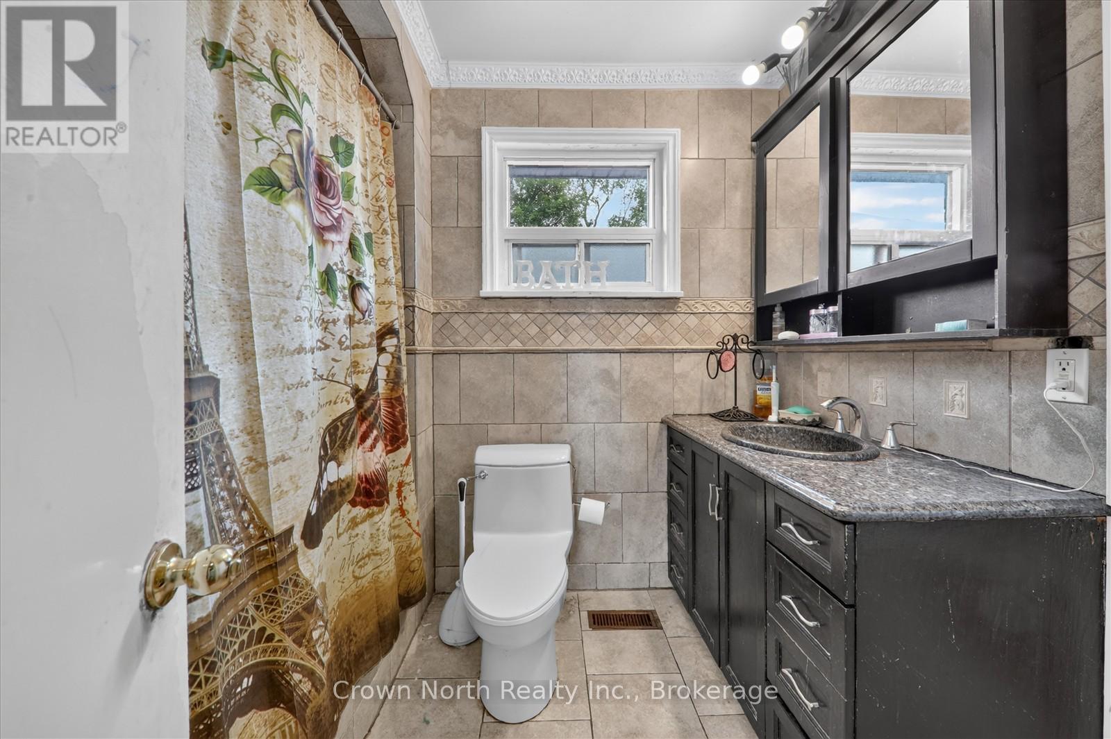 63 PORTICO DRIVE - 22